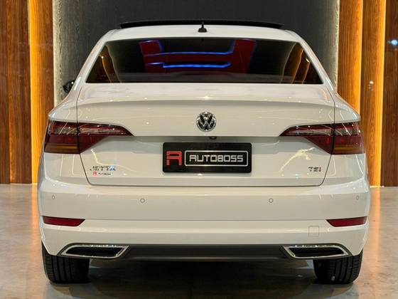 VOLKSWAGEN JETTA 1.4 250 TSI TOTAL FLEX R-LINE TIPTRONIC VOLKSWAGEN JETTA 1.4 250 TSI TOTAL FLEX R-LINE TIPTRONIC